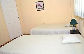 Shalom Guest House Limited Belmont